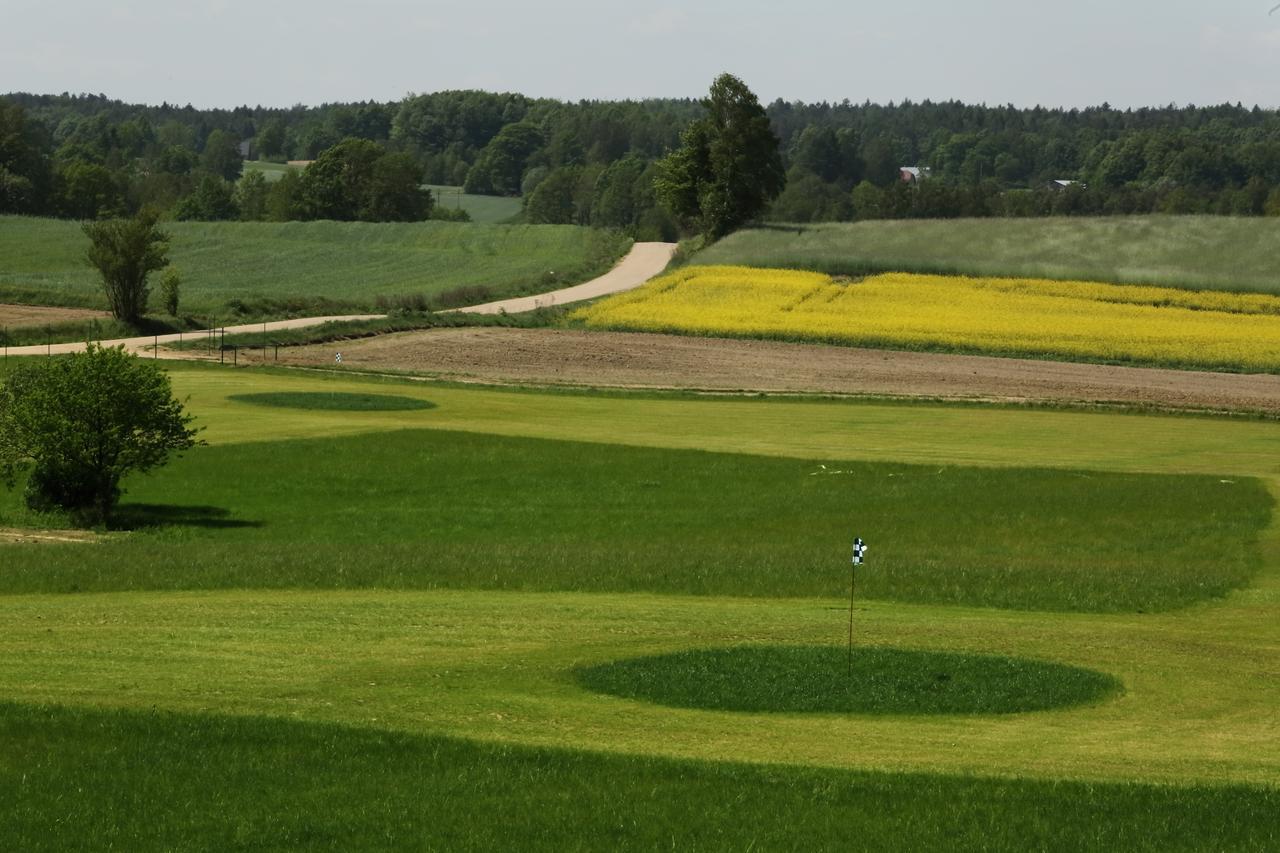 Palac I Folwark Nemino Sierakowice  Buitenkant foto