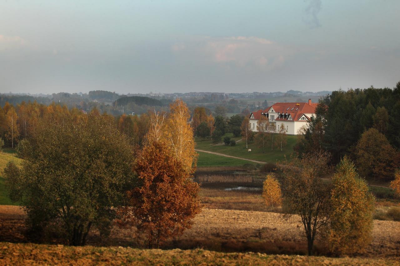 Palac I Folwark Nemino Sierakowice  Buitenkant foto